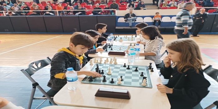 Kahta’da cumhuriyet satranç turnuvası düzenlendi